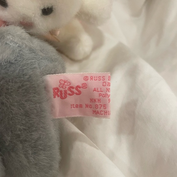 Vintage Russ Berrie Plush Bunny Trio - Brown, White, and Gray pristine 4” (3) - Picture 3 of 8